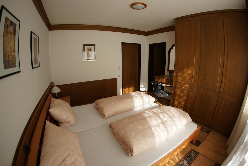 Hotel St. Georg Bad Reichenhall Oda fotoğraf